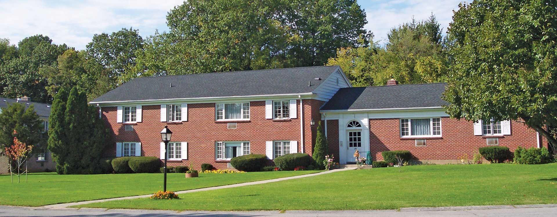 Pittsford Village Estates Apartments in Pittsford, NY Renters Lifestyle